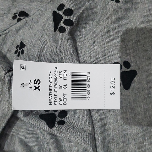 Modern Lux Paw Print Tee Shirt Women's XS - Picture 3 of 3